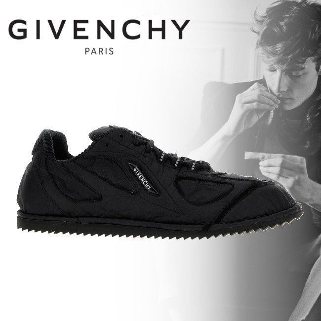 正規店買付【GIVENCHY】フラット スニーカー