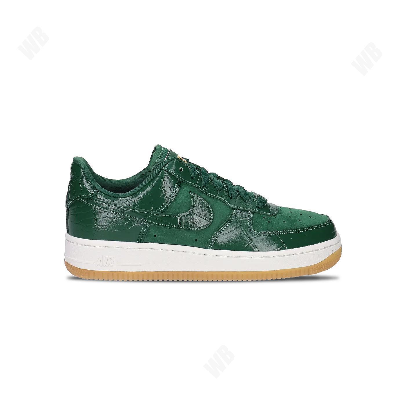[ナイキ] NIKE WMNS AIR FORCE 1 '07 LX☆