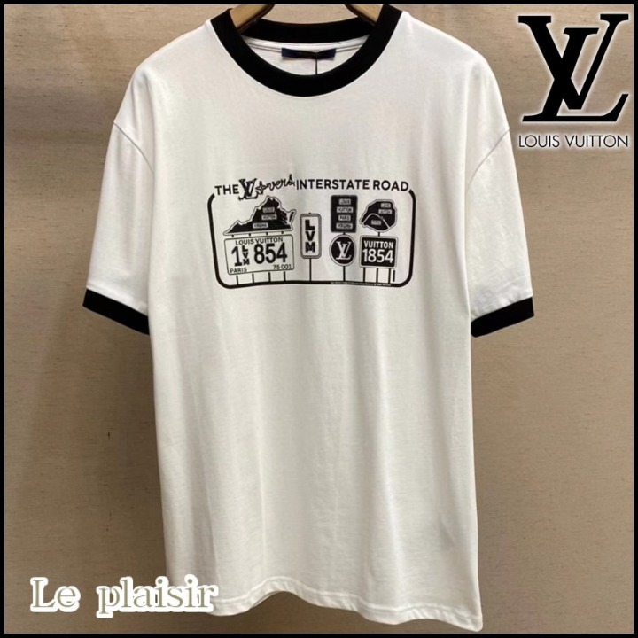 《シンプルだけど魅力的♡》Louis Vuitton Tシャツ