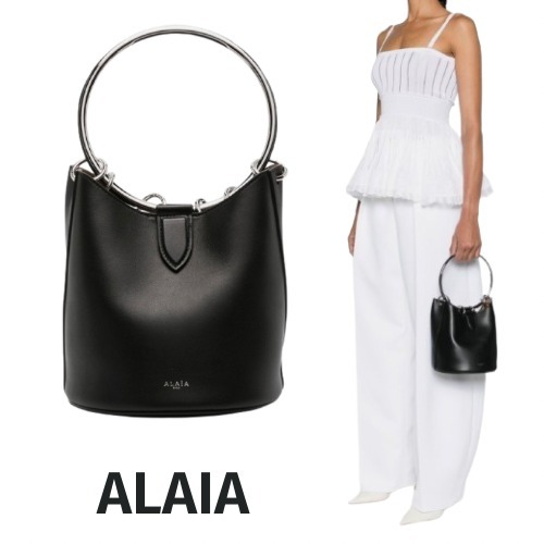 【ALAIA】リング ミディアム レザー バケットバッグ