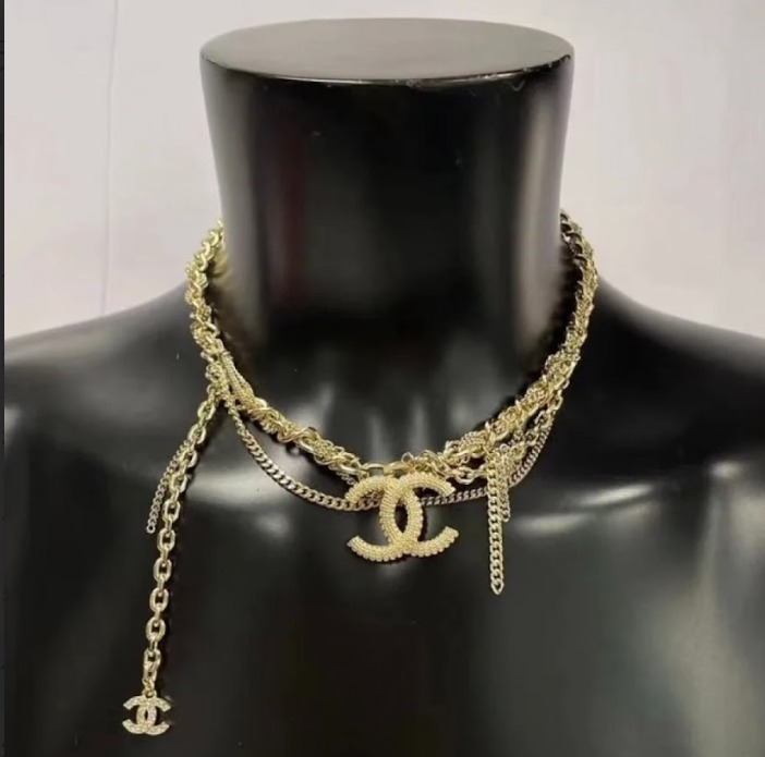 エレガント♪首元が輝く☆【CHANEL】ネックレス