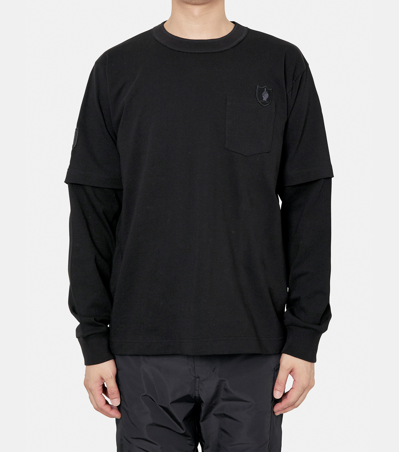 《スタイリッシュな逸品》【sacai】ゴンズワッペン L/S Tシャツ