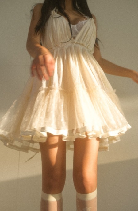 SWIMCITY★韓国★人気★Ivory string frill one piece /追跡あり aaecc240fb3ad.jpg