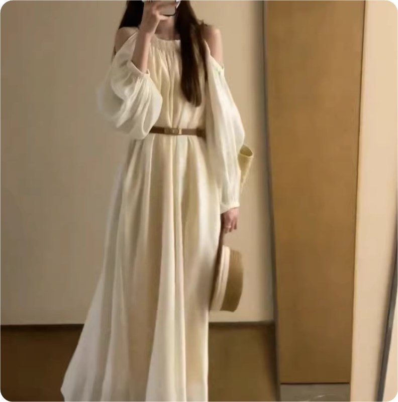 ロングフレアワンピース 肩出し パフ袖 ミモレ 韓国系 g4195