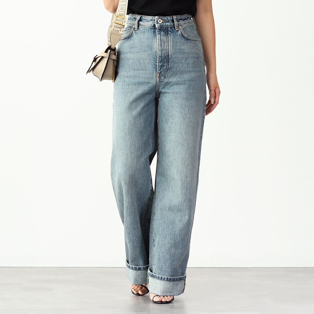 【国内即発】LOEWE ハイウエスト ジーンズ