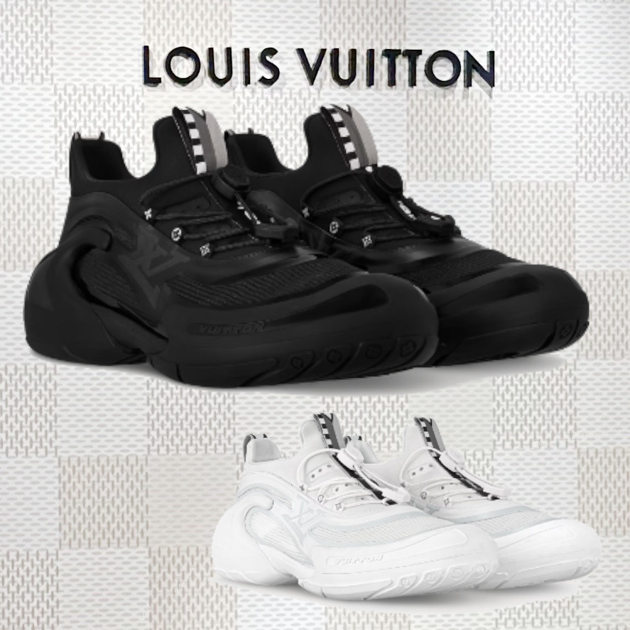 Louis Vuitton【新作】スポーティな スニーカー 高機能 黒 白