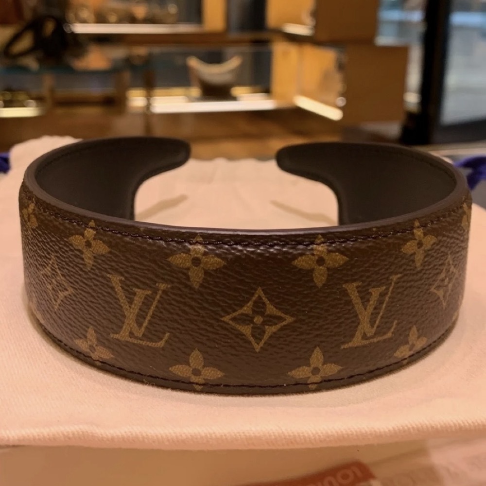 LOUIS VUITTON スタイリッシュなヘッドバンド LV アウトライン ヘッドバンド・LV アウトライン S00｜ルイ・ヴィトン 公式サイト