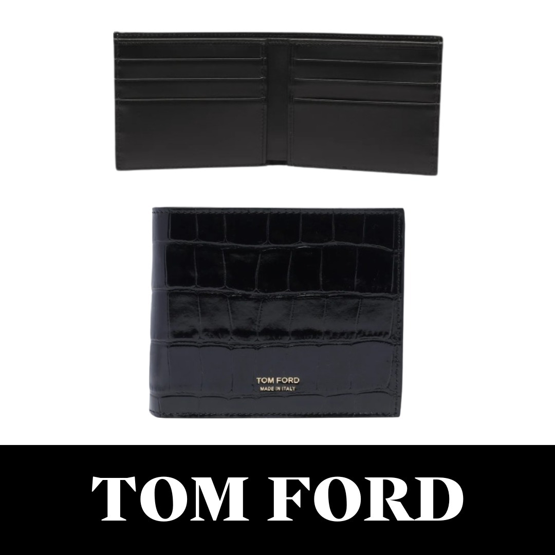 ★送料・関税込★TOM FORD★Tライン ロゴ 折りたたみ財布★ TOM FORD ブラック T Line Classic エンボスレザー 財布 (TOM