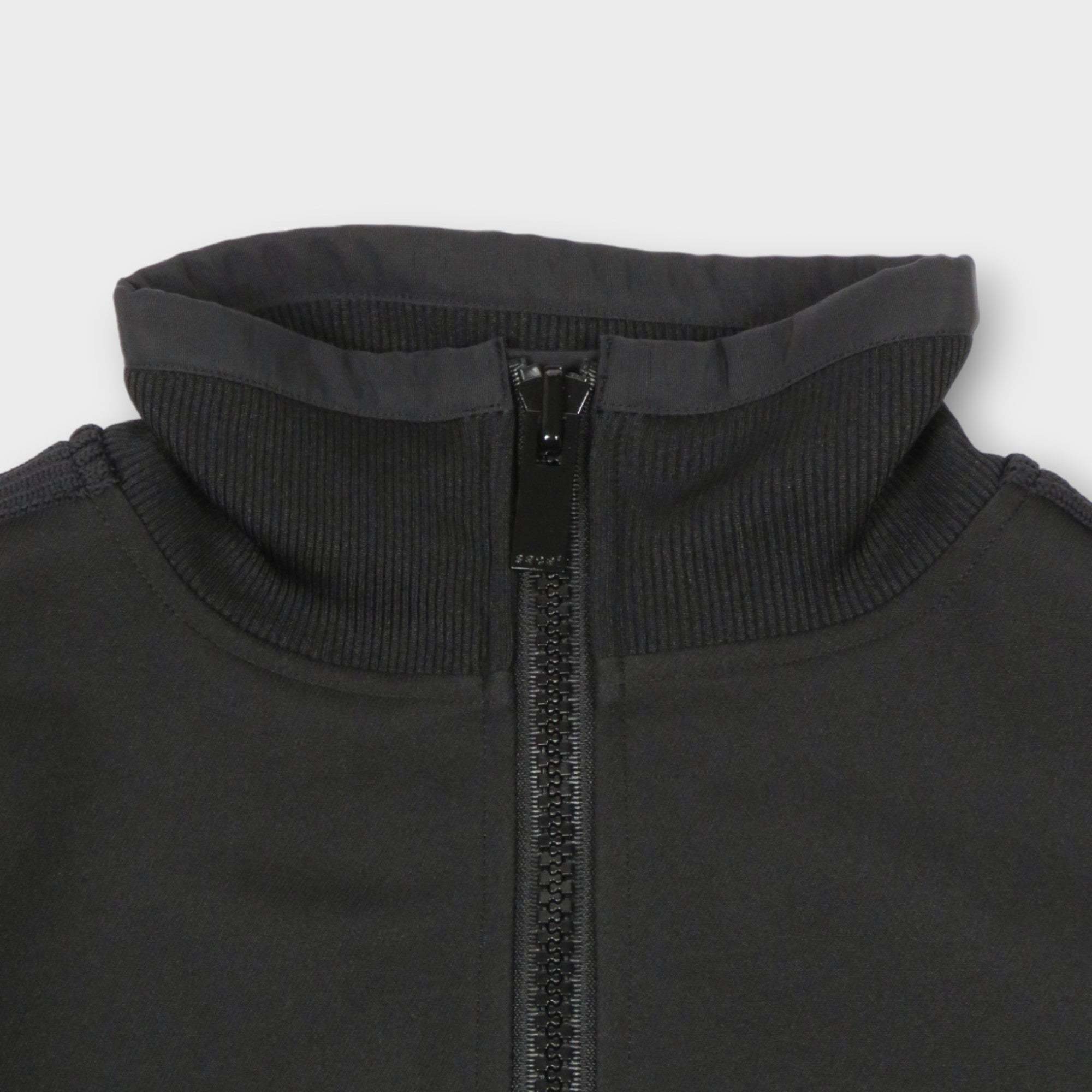 《スタイリッシュな逸品》【sacai】ツイル ボンバージャケット