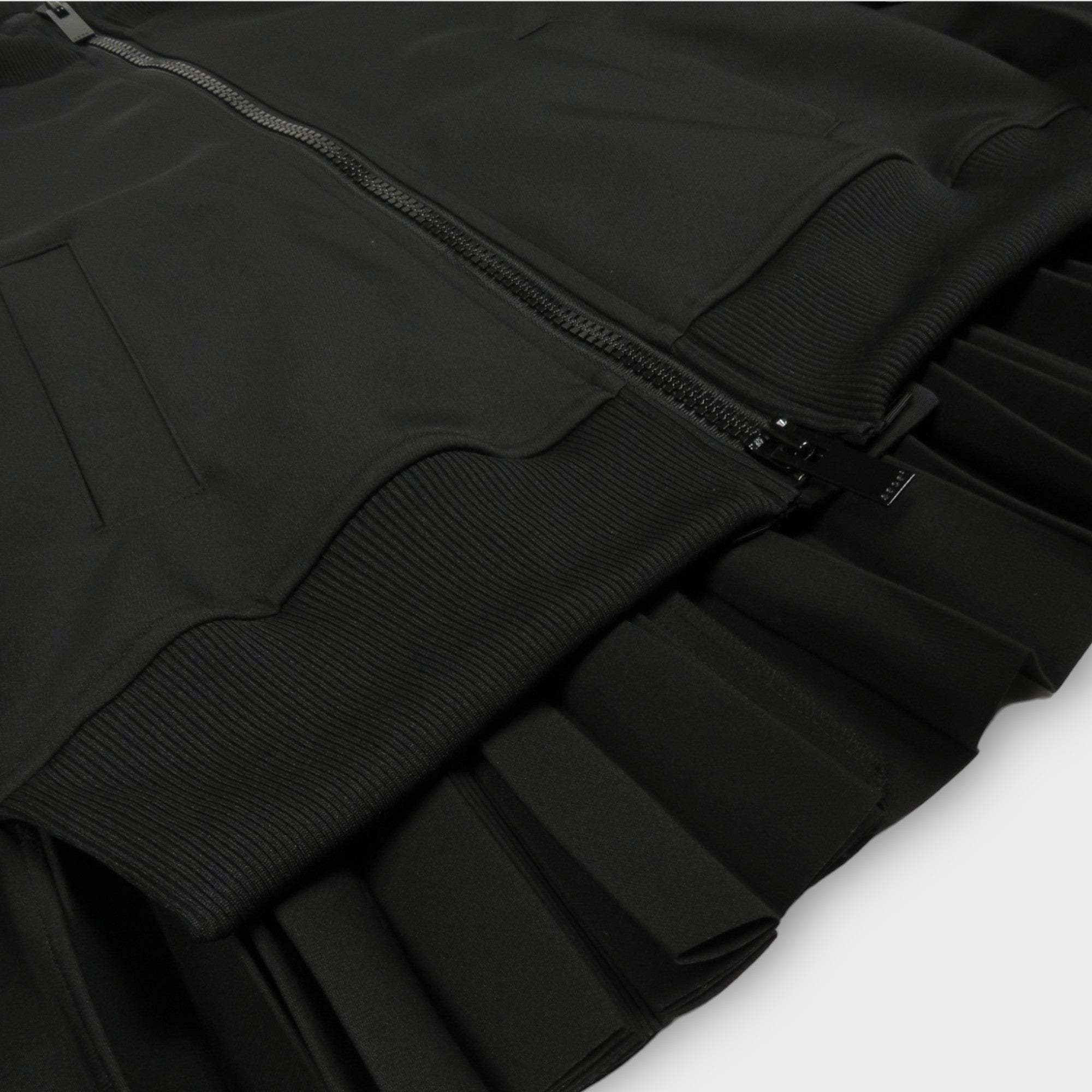 《スタイリッシュな逸品》【sacai】ツイル ボンバージャケット