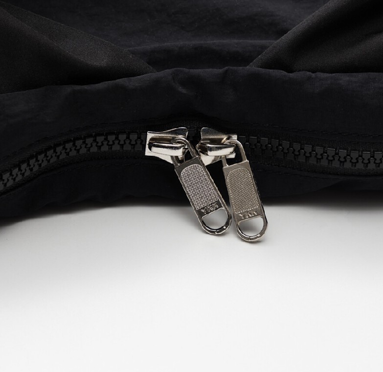 IUGAMAKARAS] Knotted Shoulder Bag : 2 color