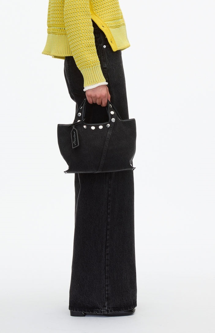 クールで気軽☆【Phillip Lim】おしゃれ スタッズ デニム トート クールで気取らない☆【Phillip Lim】おしゃれ デニム トート