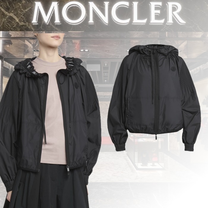 【★完売必至★】MONCLER ☆ Auxonneウインドブレーカー