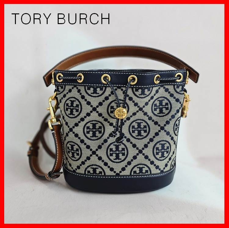 ☆韓国の人気【Tory Burch】☆モノグラムバケットバッグ☆