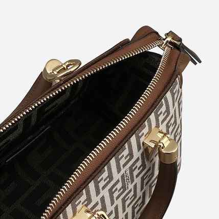 《FENDI》 フェンディ バイ ザ ウェイ ミニ