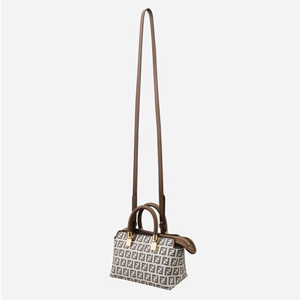 《FENDI》 フェンディ バイ ザ ウェイ ミニ
