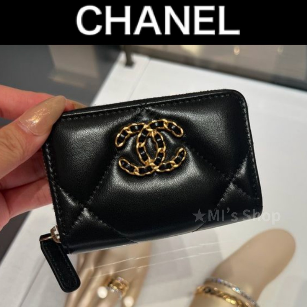 【すぐ届く/内側はレッド★】CHANEL19 ジップコインパース ロゴ