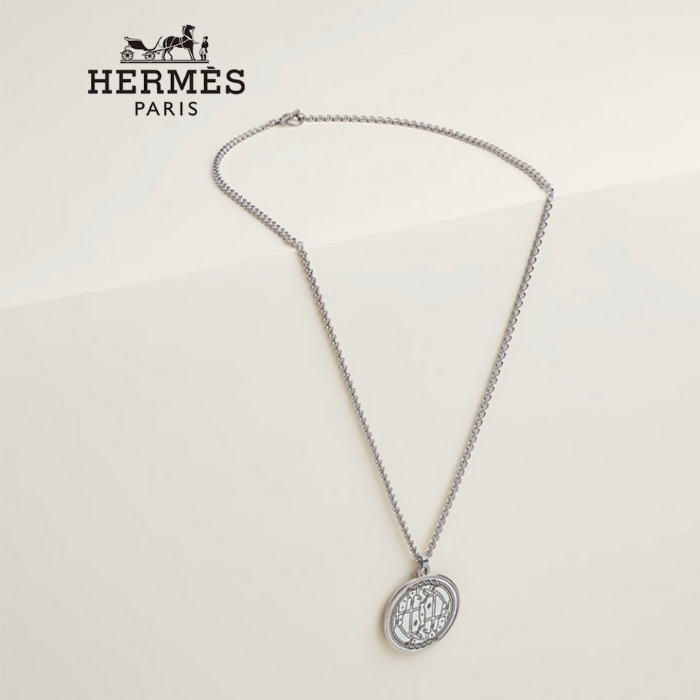 【HERMES】メダイユ カドリッジ ネックレス、ラージモデル 人気☆】HERMES メダイユ カドリッジ ネックレスラージモデル