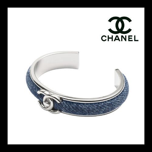 【デニムが可愛い♪】CHANEL ブレスレット バングル デニムとシルバーの組み合わせが可愛い♪ ＊CHANEL＊ バングル