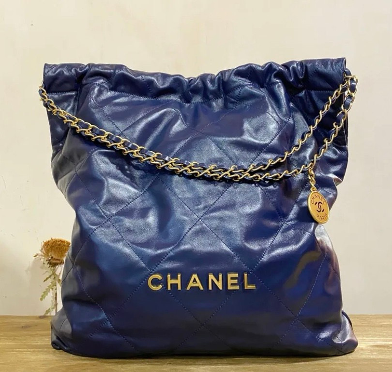 VINTAGE シャネル CHANEL22 ラージサイズ ネイビー/G金具