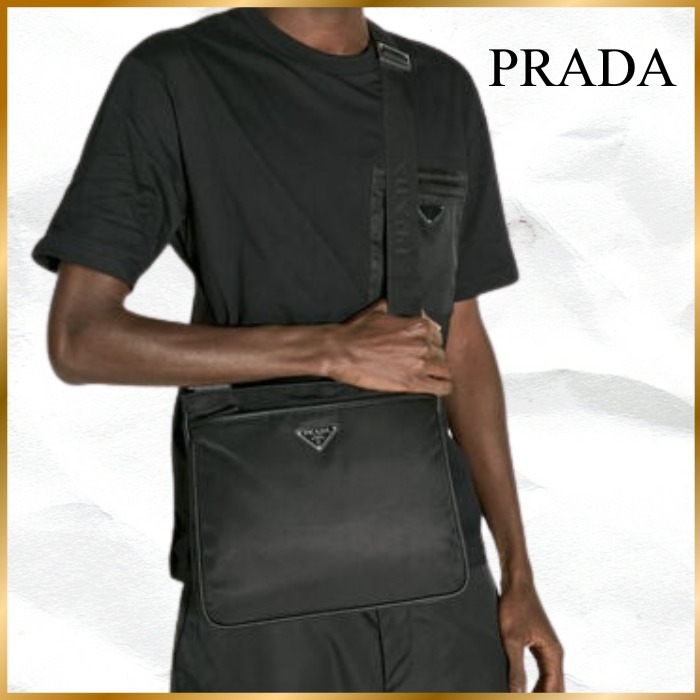 ♦PRADA♦リナイロンサフィアーノレザークロスボディ