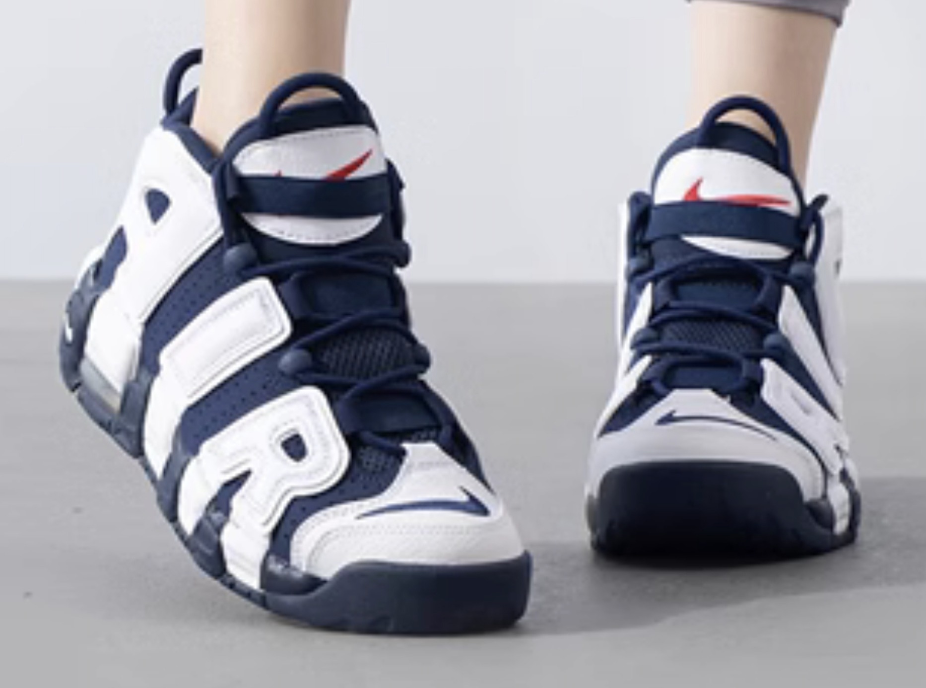 レディース対応【2024】Nike Air More Uptempo 96 GS “Olympic\"