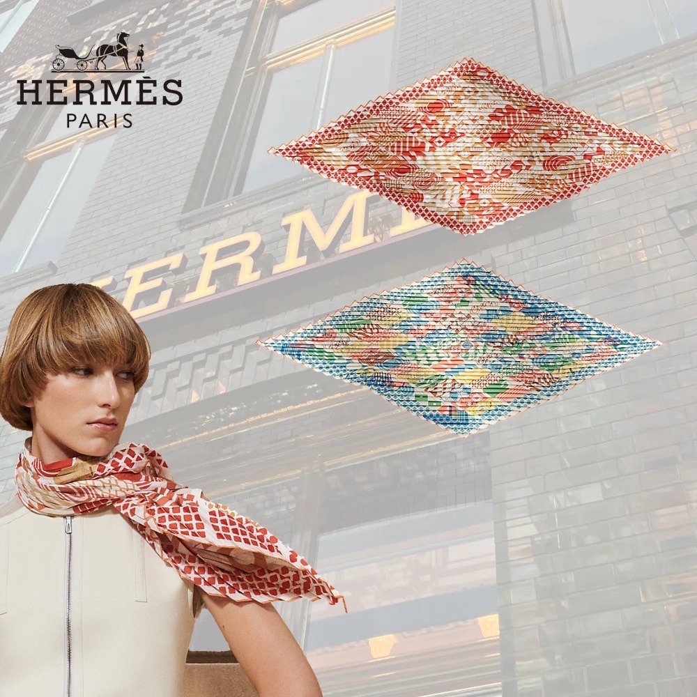 色とカラフルな柄が◎ HERMES Twilly au Blocプリーツスカーフ