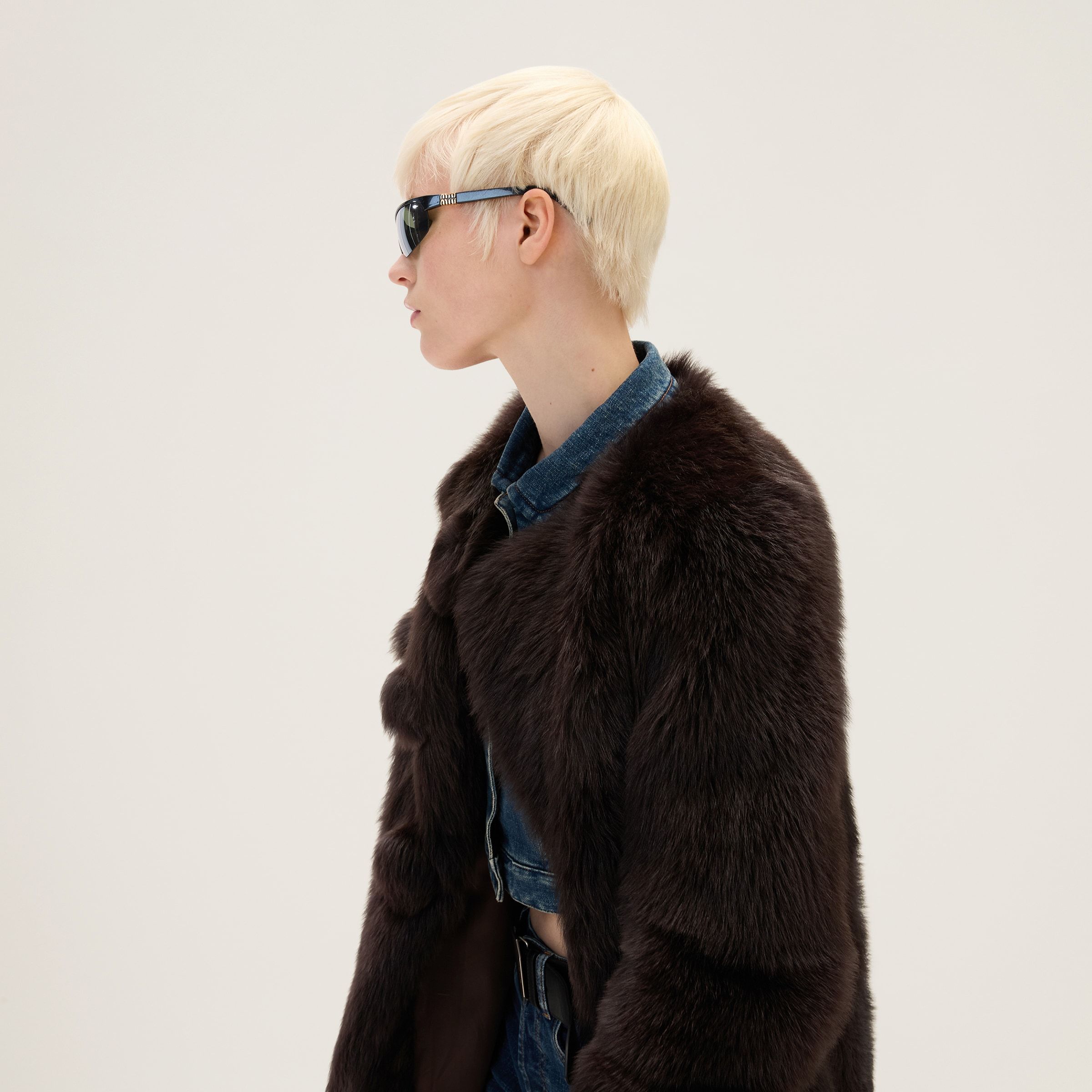 《スタイリッシュな逸品》【miumiu】ストレッチデニムジャケット