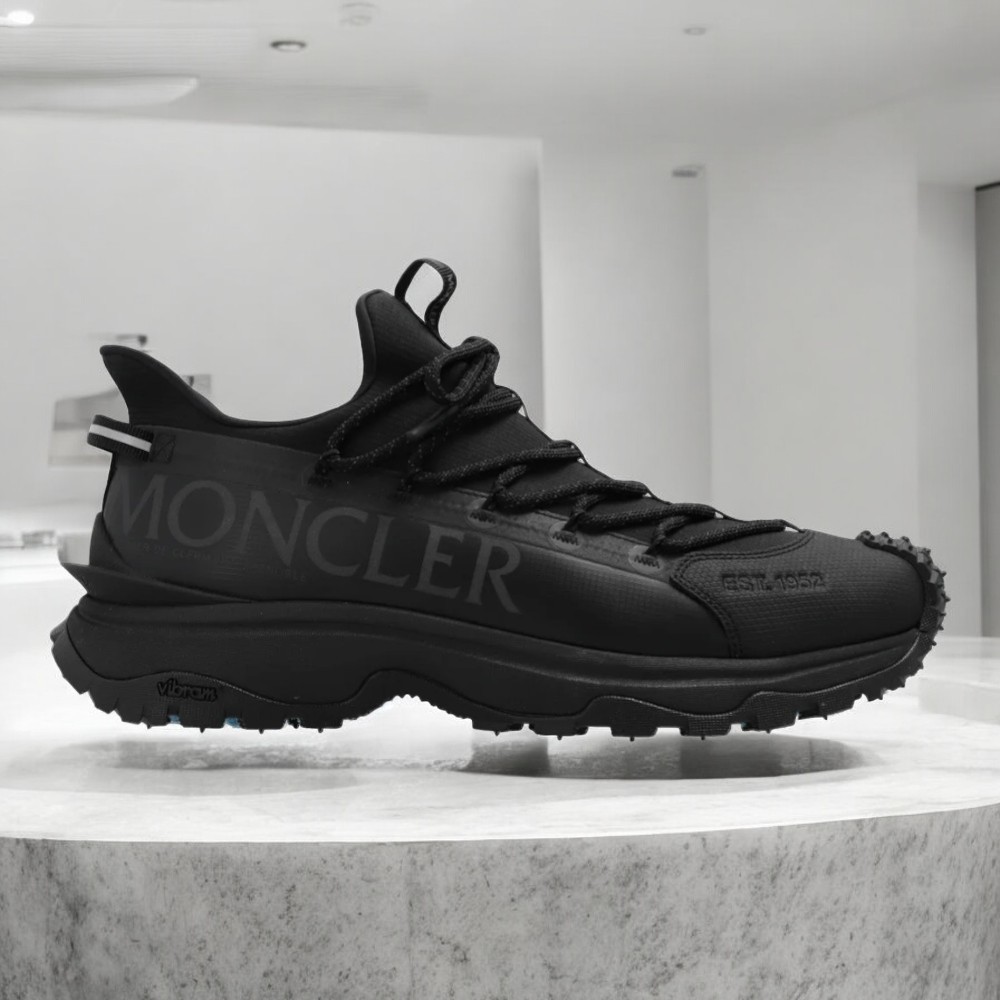 MONCLER トレイルグリップ ライト 2 スニーカー