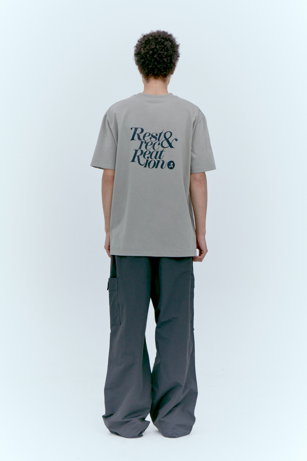 REST&RECREATION] POCKET CREWNECK Tシャツ ☆新作☆韓国☆人気