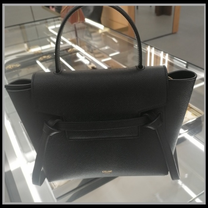 ◆Celine◆グレインカーフスキン製ナノ ベルトバッグ ブラック