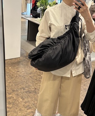 CANOPY OVERSIZED CROSSBODY - NYLON キャノピー オーバーサイズ