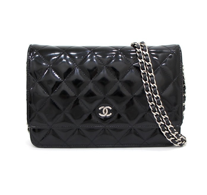 CHANEL ブラック シルバーCC チェーンウォレット