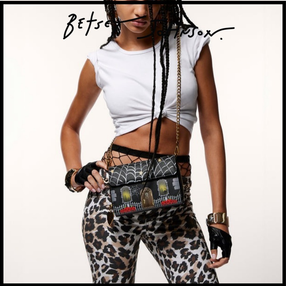 ★Betsey Johnson★ハロウィン新作★KITSCH お化け屋敷★バッグ ☆Betsey Johnson☆ハロウィン新作☆KITSCH お化け屋敷☆バッグ