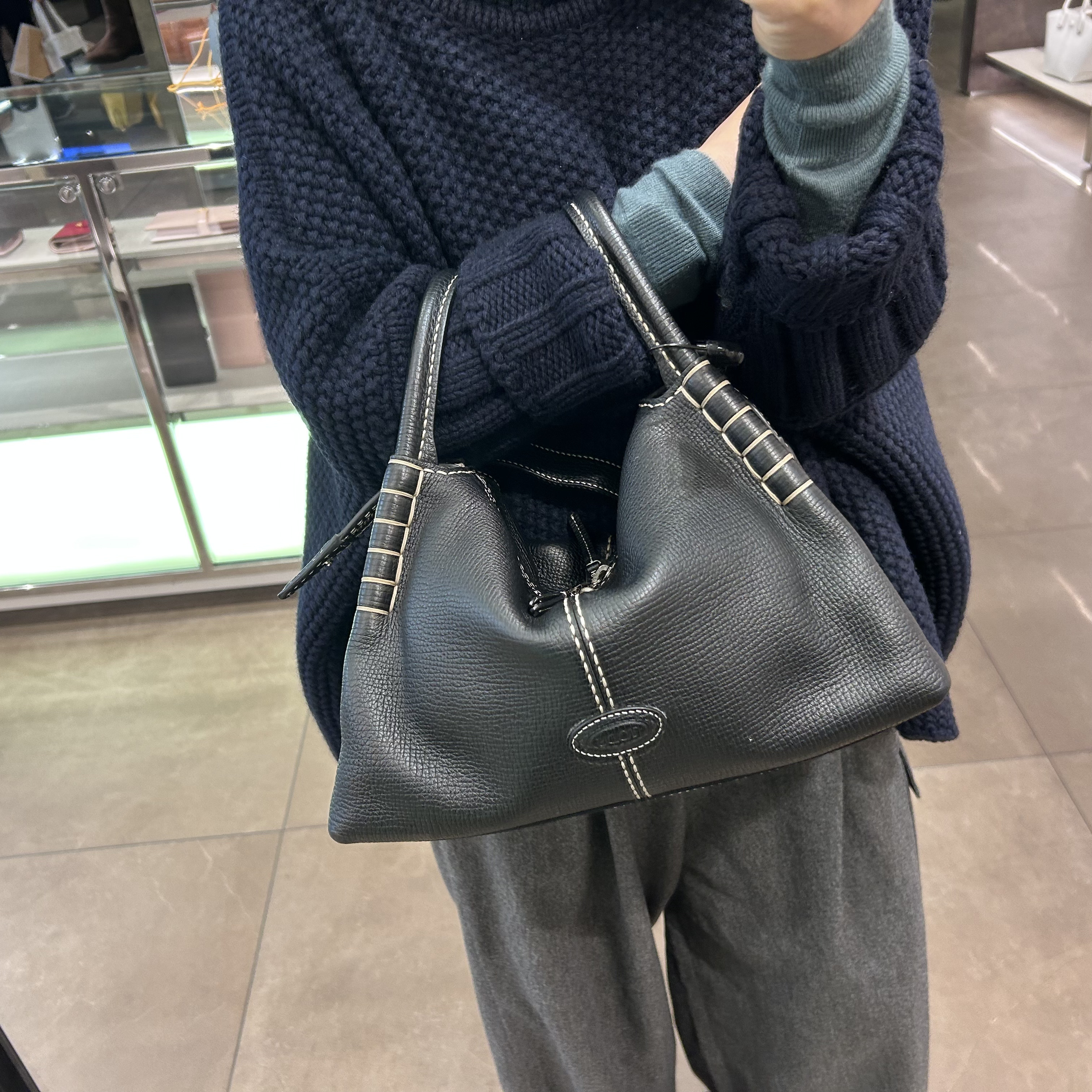 【VIPセール！ステッチも可愛い】Tod's（トッズ）バッグ・カバン