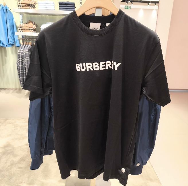 【BURBERRY】HARRISTON REPLEN オーバサイズコットンTシャツ