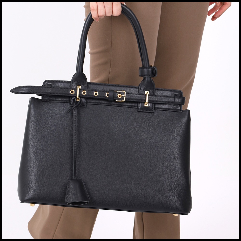セリーヌ♢セール 現地価格 数量限定 完売必至 (CELINE