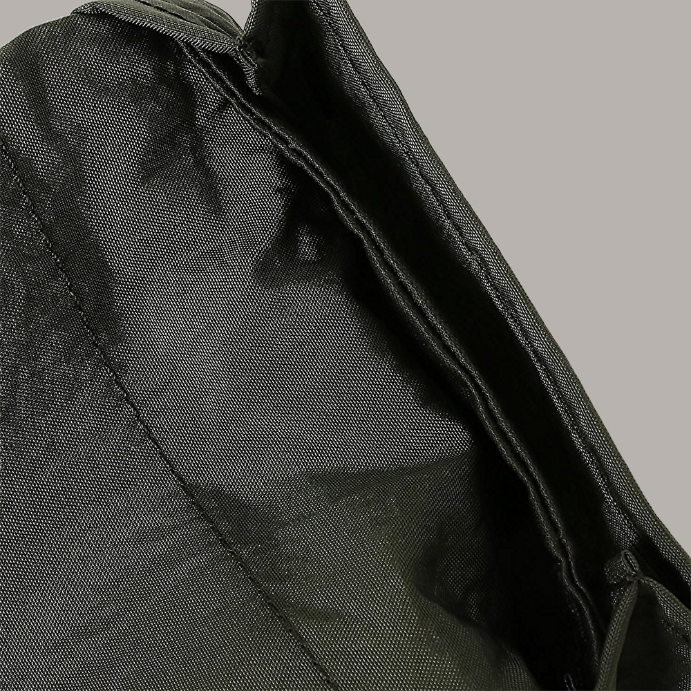 Y-3 アウトドアや秋冬コーデに最適☆ PKT ショルダー バッグ Y-3 アウトドアや秋冬コーデに最適☆ PKT ショルダー バッグ