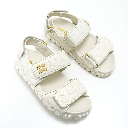新製品情報も満載 オープントゥ MiuMiu(ミュウミュウ) サンダル・ミュール 靴