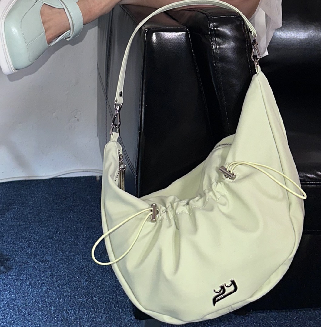【YIEYIE】韓国人気新作★ Y.16 Sophia Bag ♥ ☆関税込☆yieyie(イエイエ)☆Y.16 Sophia Bag☆バッグ☆