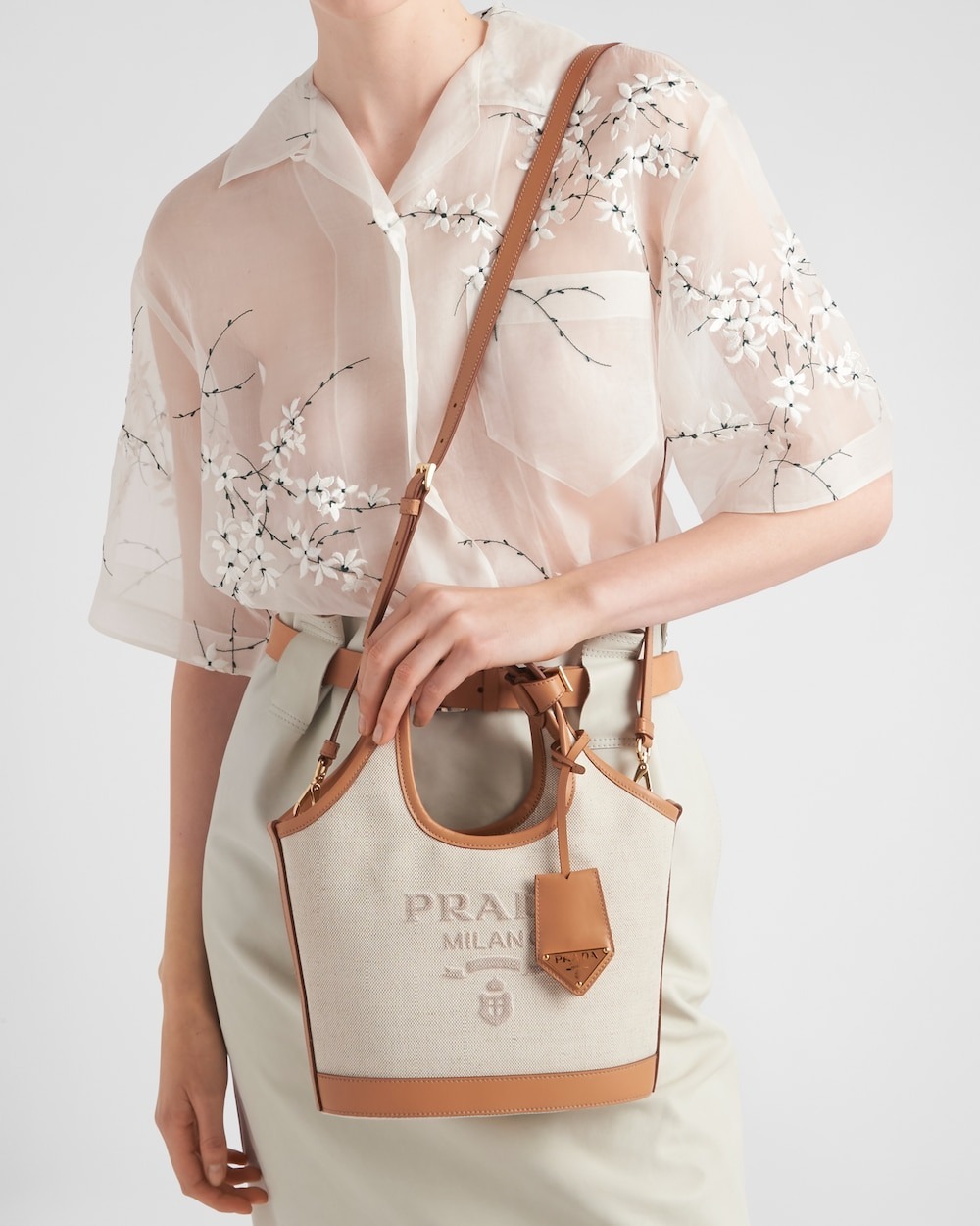 バッグ・カバンその他 PRADA | Linen blend and leather mini-buckle bag 1BE074