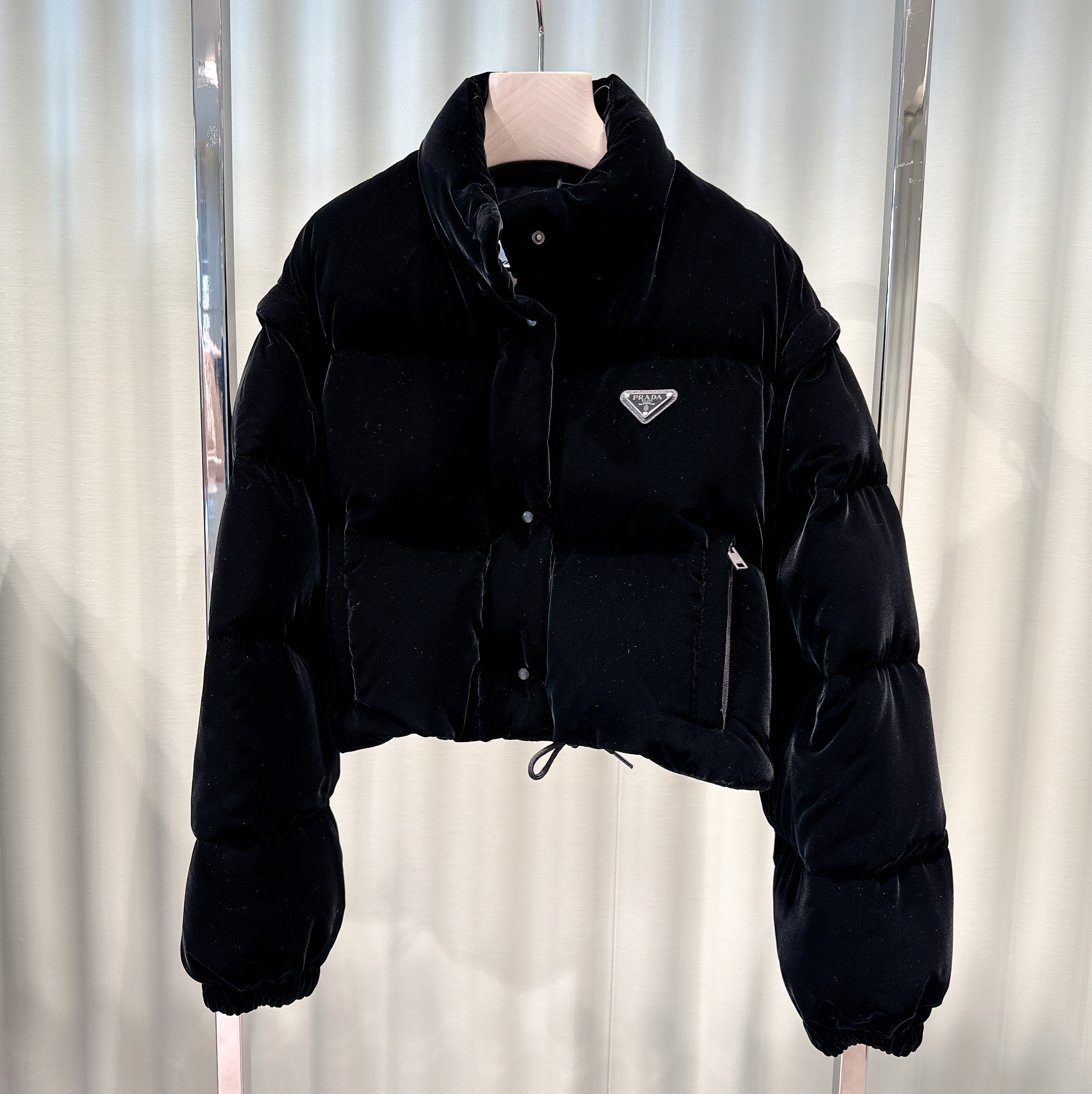 ダウンジャケット・コート PRADA | Convertible cropped velvet down jacket 291805