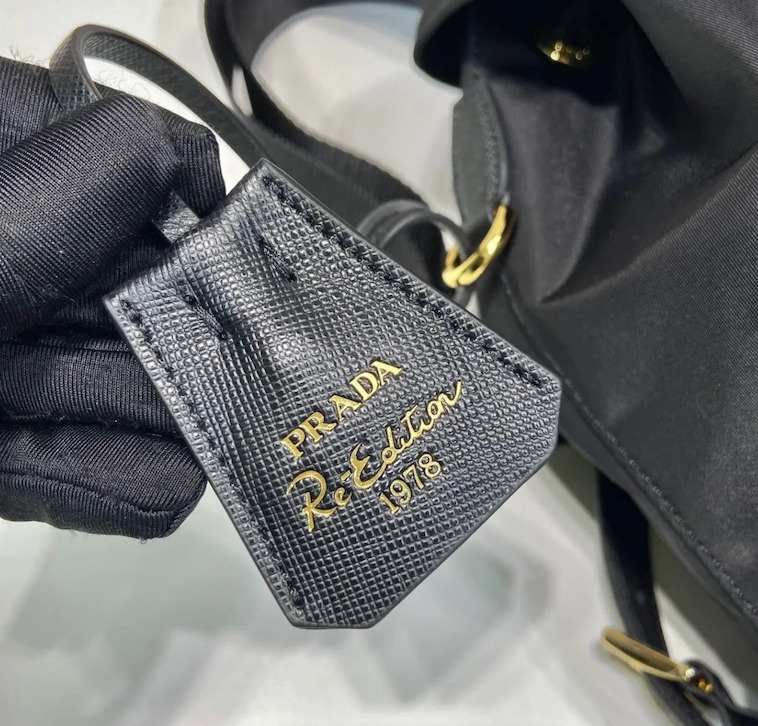 【VIPセール！】PRADA（プラダ）ナイロンバックパック VIPセール】PRADA （プラダ）リナイロンスモール バックパック