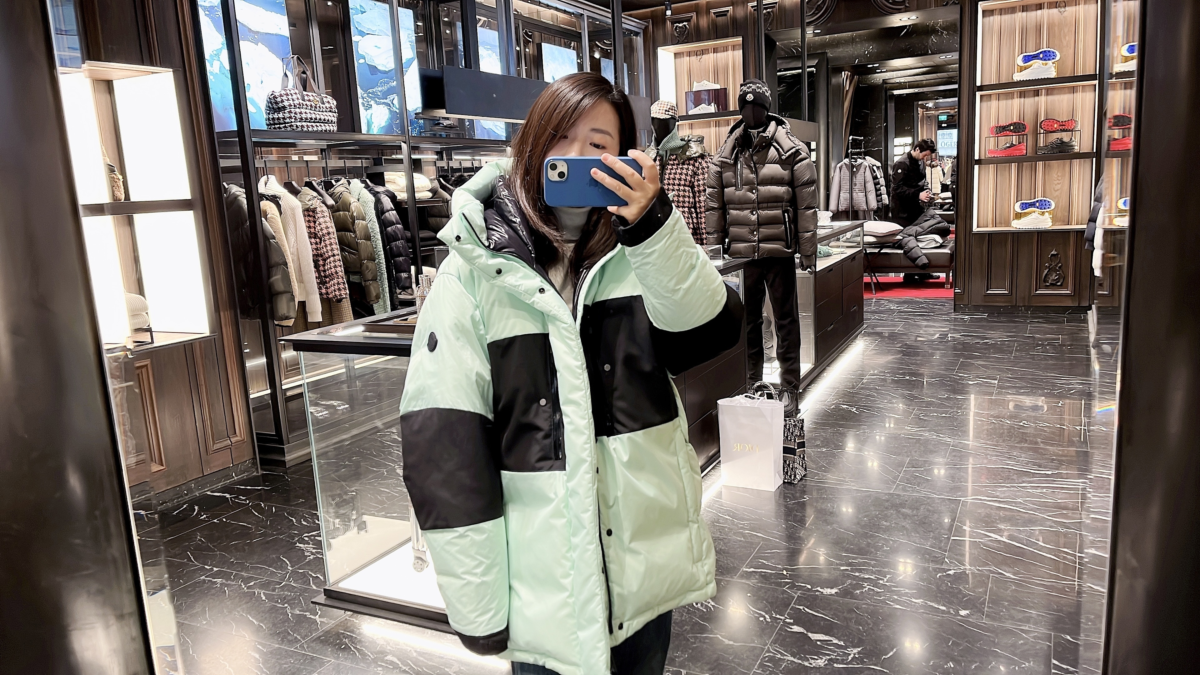 ダウンジャケット MONCLER | Mint Green functional Short goose Down Jacket