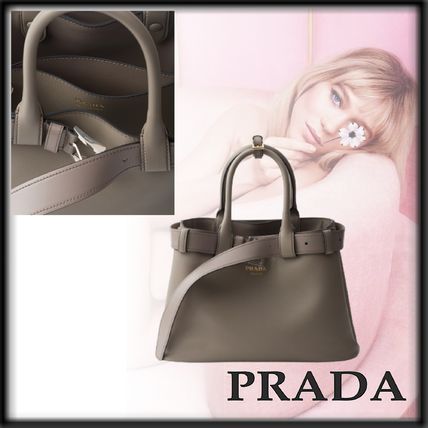 ミディアム レザー ハンドバッグ 2024-2025 AW PRADA(プラダ