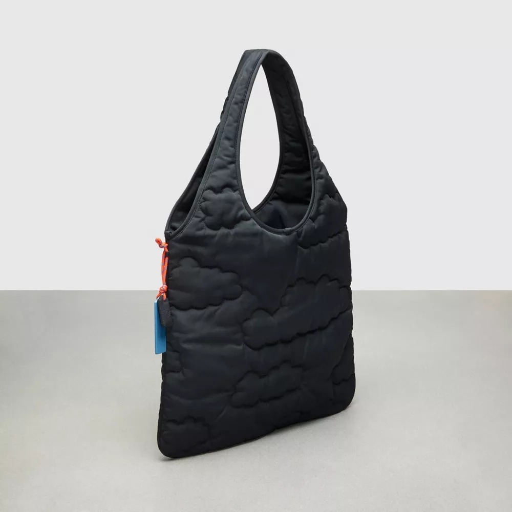 ★Coachtopia★究極の利便性★Loop Flat Tote 雲模様★バッグ ☆Coachtopia☆究極の利便性☆Loop Flat Tote 雲模様☆バッグ