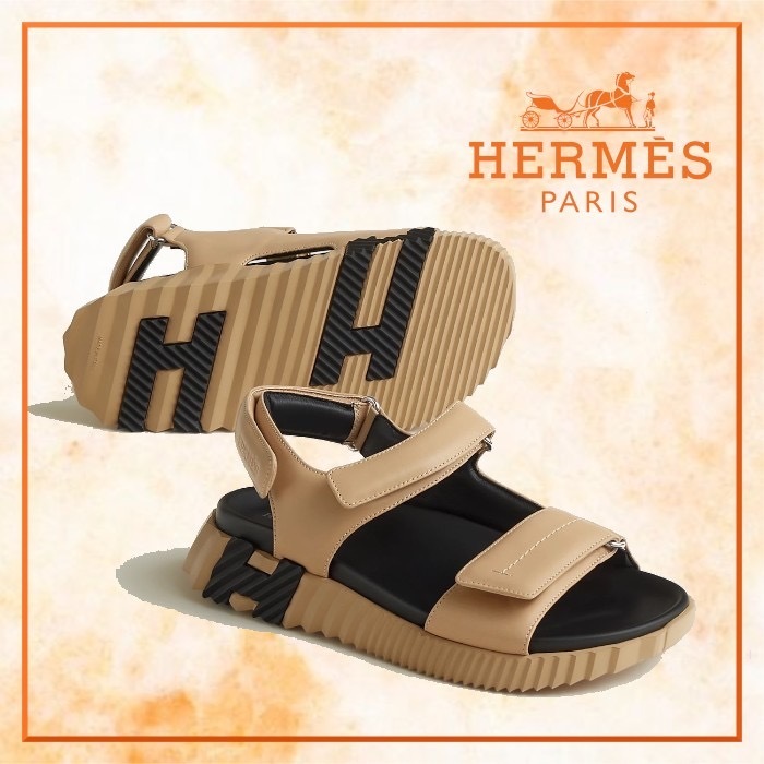 シンプル ベージュブラック配色が◎\tHermes\tJunior サンダル