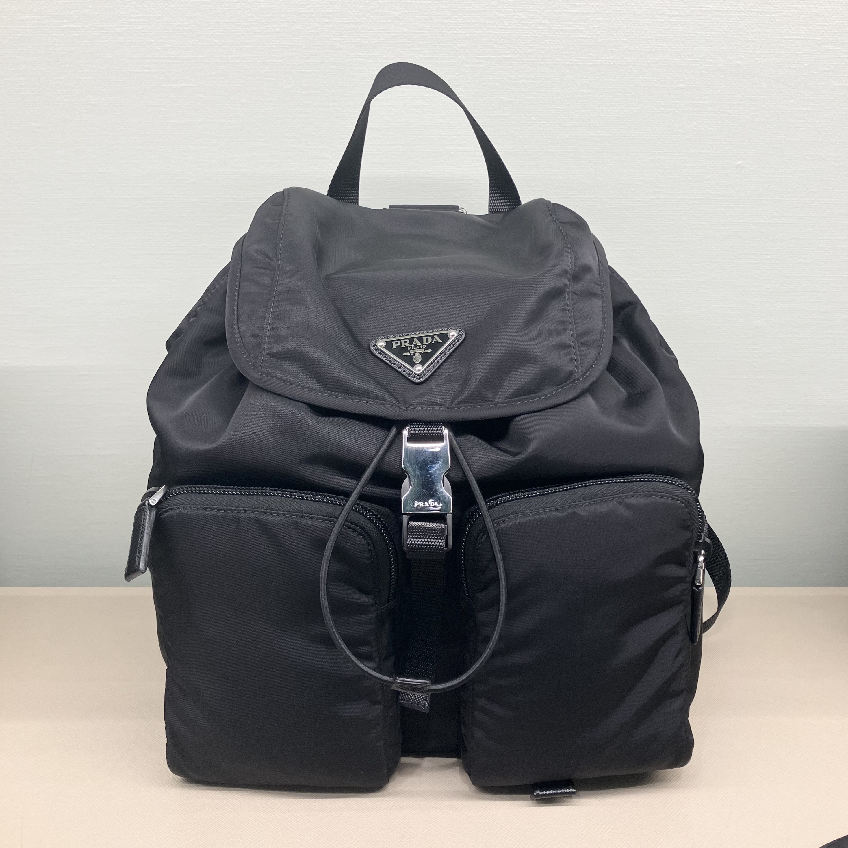 ☆大人気☆ PRADA ナイロン バックパック 1BZ005