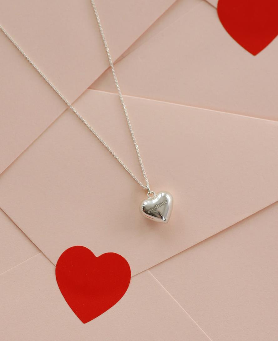韓国発【TATIANA】(Silver925) Heart Drop Necklace☆追跡送 韓国発【TATIANA】(Silver925) Heart Drop Necklace☆追跡送