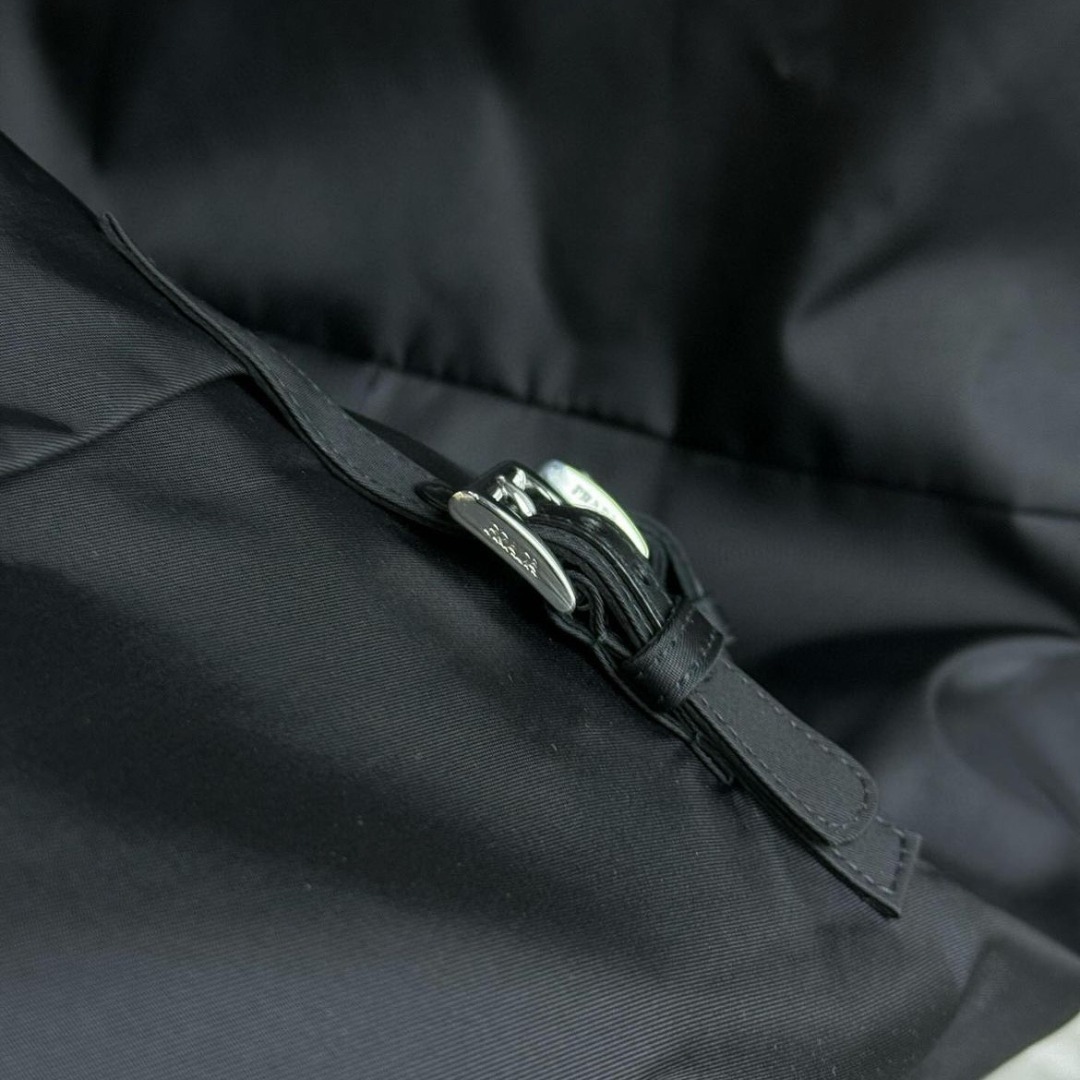 PRADA◆Re‐Nylon ノースリーブワンピース レザーストラップ付き PRADA◇Re‐Nylon ノースリーブワンピース レザーストラップ付き